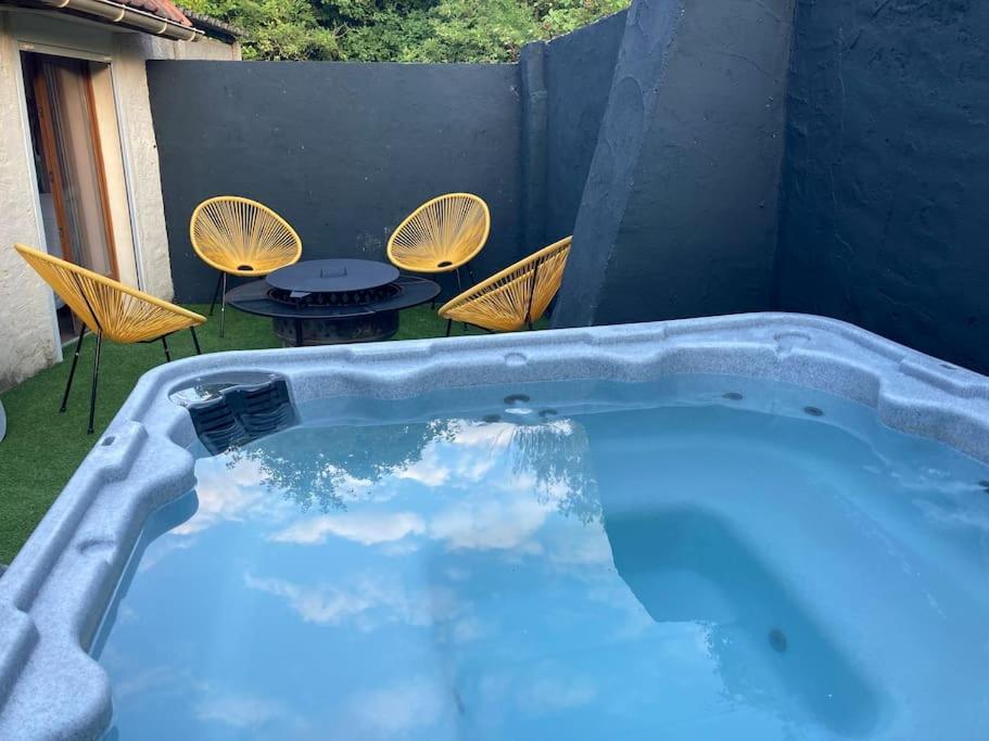 Au Bois D'Epenin - Gite Et Spa Beugin Exteriör bild