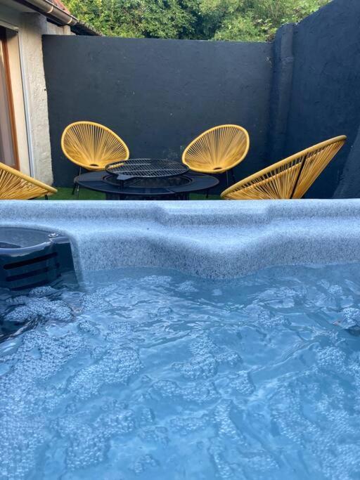 Au Bois D'Epenin - Gite Et Spa Beugin Exteriör bild